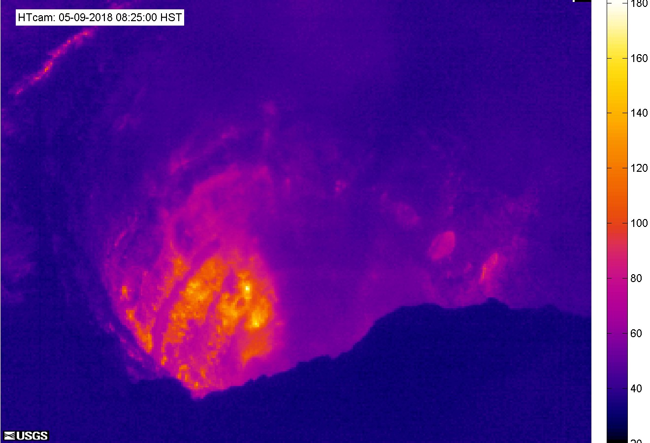 Glowing image of kilauea vent